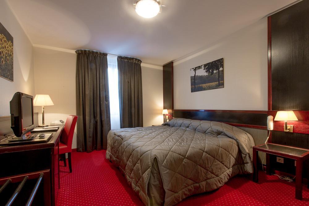 Hostellerie St Vincent Nuits-Saint-Georges Oda fotoğraf