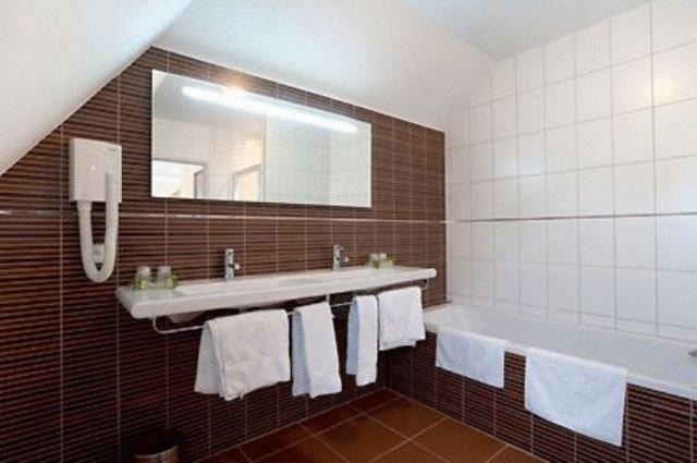 Hostellerie St Vincent Nuits-Saint-Georges Dış mekan fotoğraf